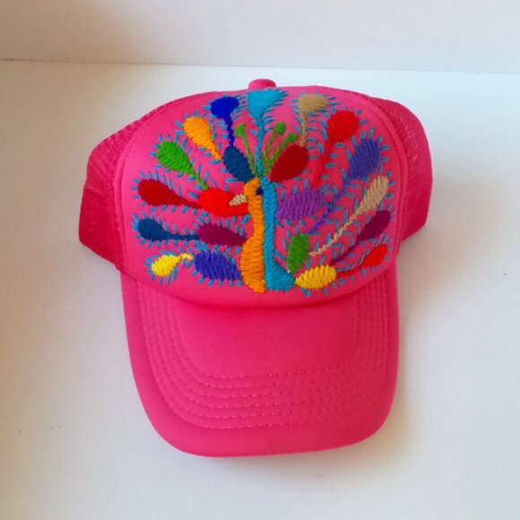 Accessories - Embroidered peacock hat